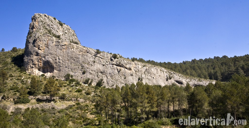 Aventador  - Escuela de escalada Aventador en Xàtiva. 