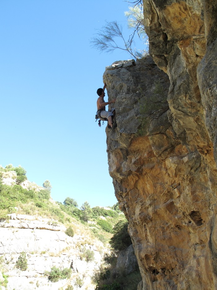 A topeeeeee...  - Merli supera lo que sin duda es el paso más duro de toda la vía. 