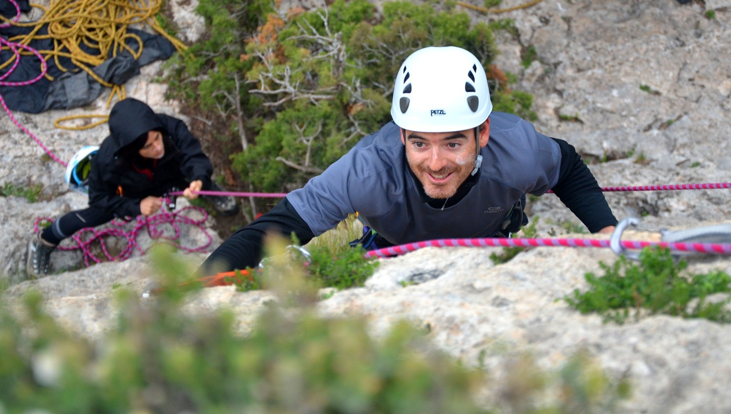 Danieeeelo  - Reencontrándose con la roca 