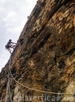 Javi abriendo el último