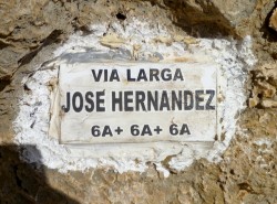 Cartel a pie de vía 